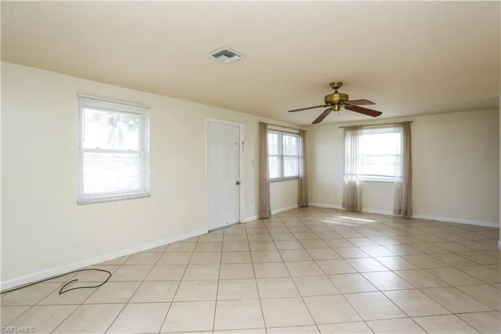 159  5th  ST, Naples, FL 34113