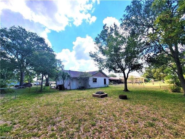 2601  West  RD, Fort Myers, FL 33905