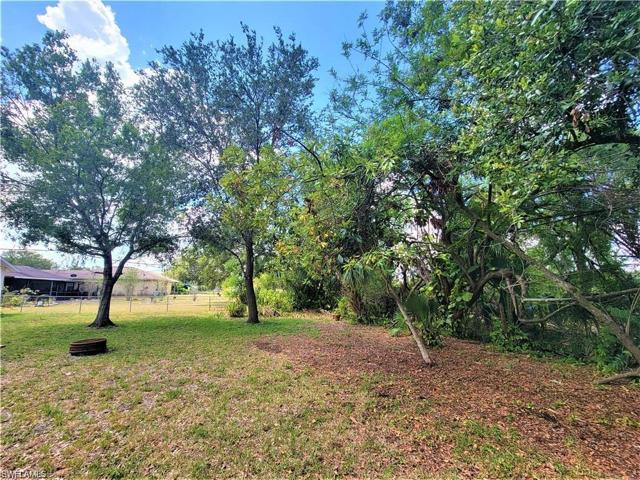 2601  West  RD, Fort Myers, FL 33905