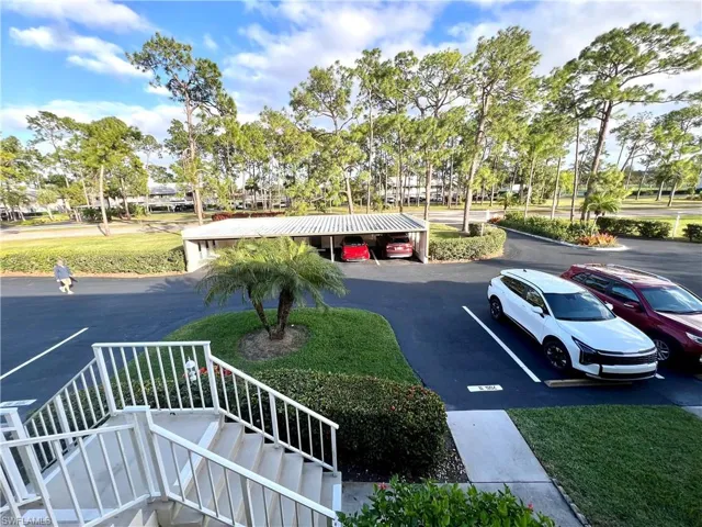 705 Augusta Blvd 9, Naples, Florida 34113