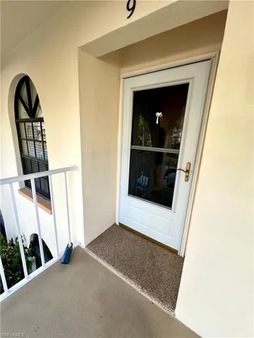 705 Augusta Blvd 9, Naples, Florida 34113