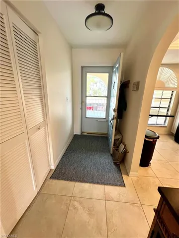 705 Augusta Blvd 9, Naples, Florida 34113