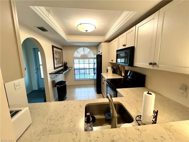 705 Augusta Blvd 9, Naples, Florida 34113