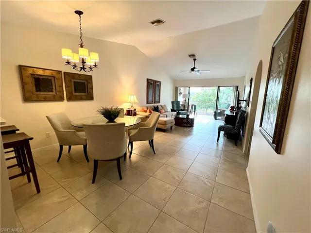 705 Augusta Blvd 9, Naples, Florida 34113