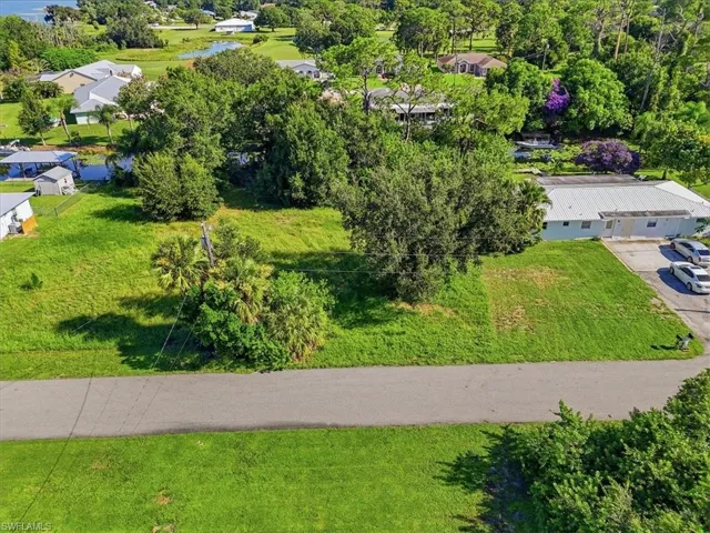 117 Jasmine Ct, Lake Placid, Florida 33852