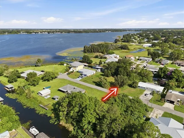 117 Jasmine Ct, Lake Placid, Florida 33852