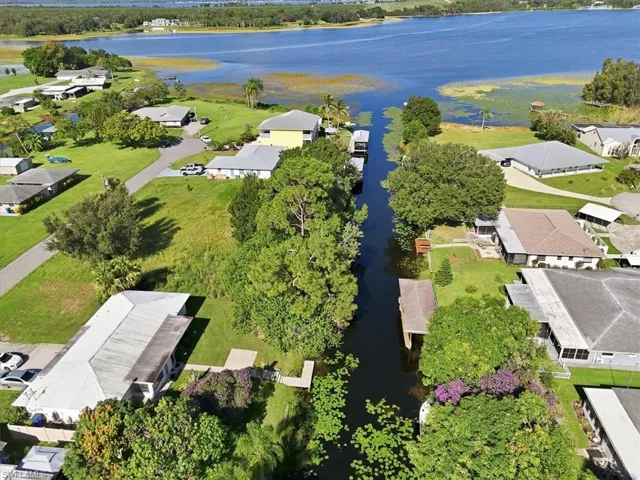 117 Jasmine Ct, Lake Placid, Florida 33852