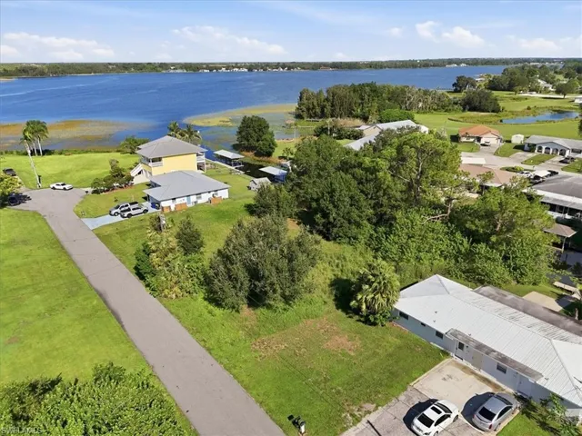 117 Jasmine Ct, Lake Placid, Florida 33852