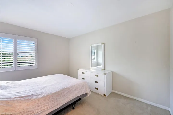 6525 Valen Way # 302, Naples, Florida 34108