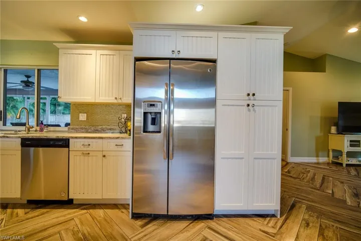 8831 Banyan Cove Cir, Fort Myers, Florida 33919