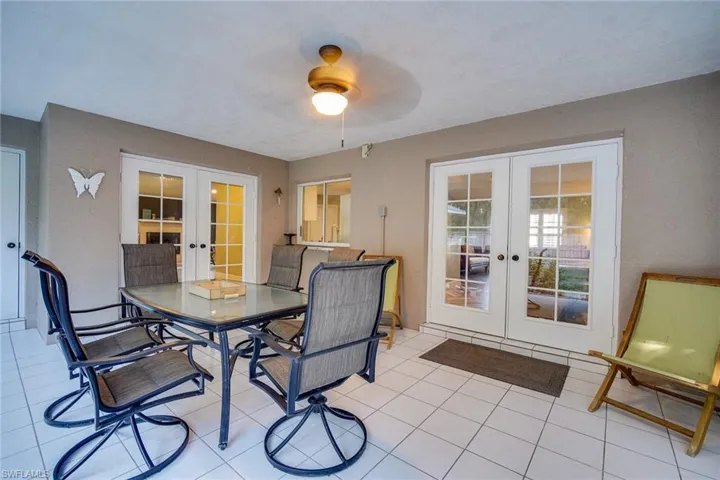 8831 Banyan Cove Cir, Fort Myers, Florida 33919