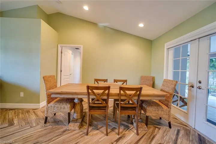 8831 Banyan Cove Cir, Fort Myers, Florida 33919