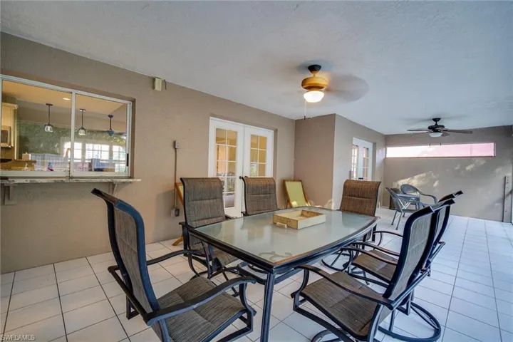 8831 Banyan Cove Cir, Fort Myers, Florida 33919