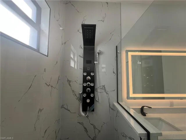 Bathroom with sink