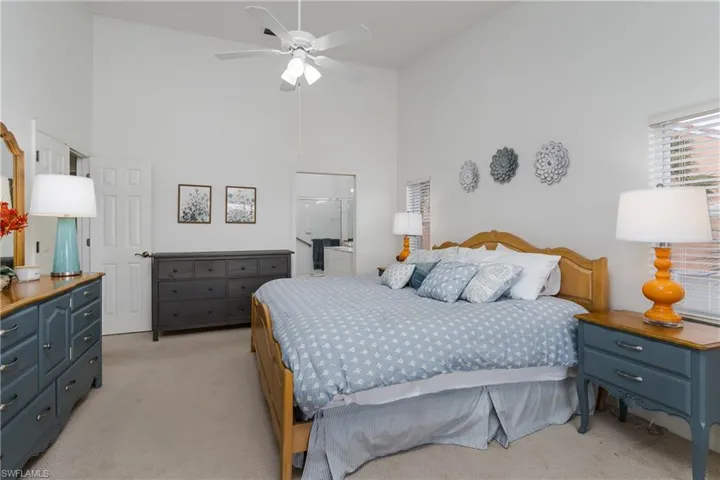 6760  Beach Resort  DR, Naples, FL 34114