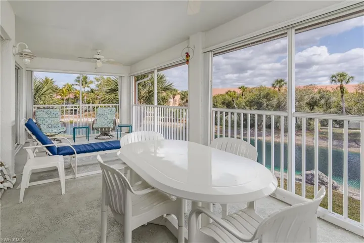 6760  Beach Resort  DR, Naples, FL 34114