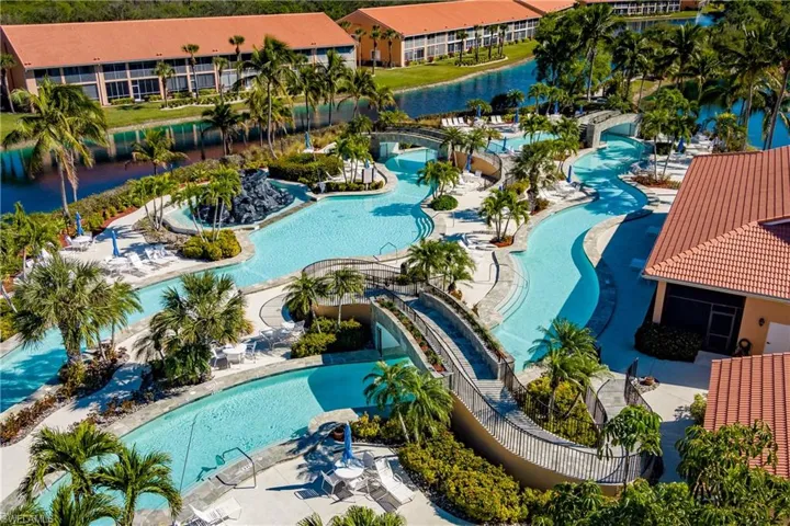 6760  Beach Resort  DR, Naples, FL 34114
