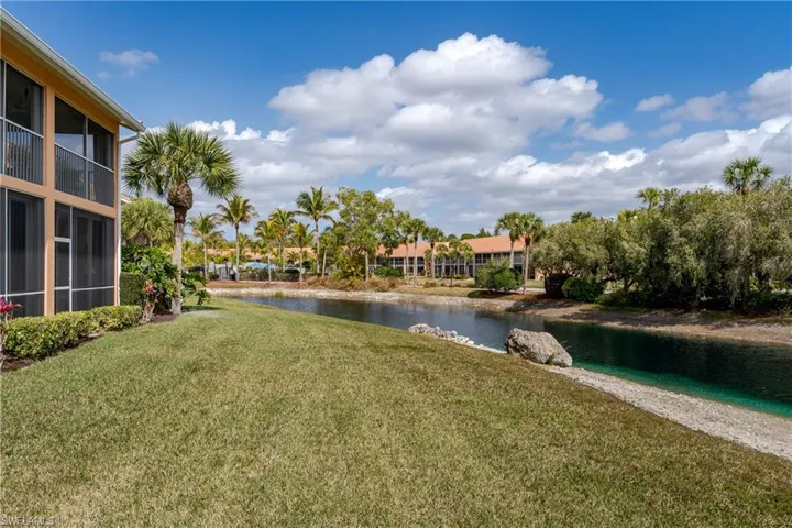 6760  Beach Resort  DR, Naples, FL 34114