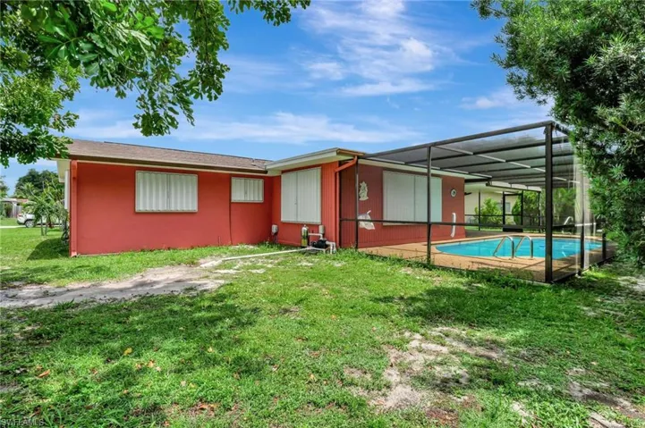 201  Seaton  AVE, Lehigh Acres, FL 33936