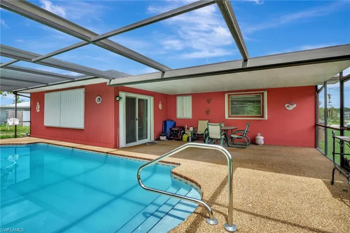 201  Seaton  AVE, Lehigh Acres, FL 33936
