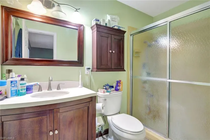 201  Seaton  AVE, Lehigh Acres, FL 33936