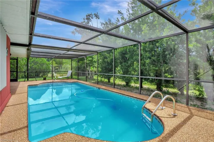 201  Seaton  AVE, Lehigh Acres, FL 33936