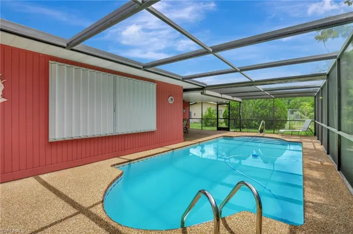 201  Seaton  AVE, Lehigh Acres, FL 33936