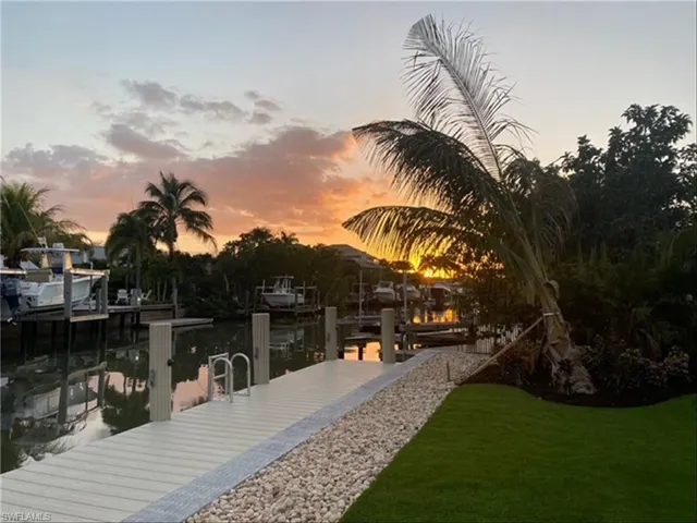 1540 Curlew Ave, Naples, Florida 34102