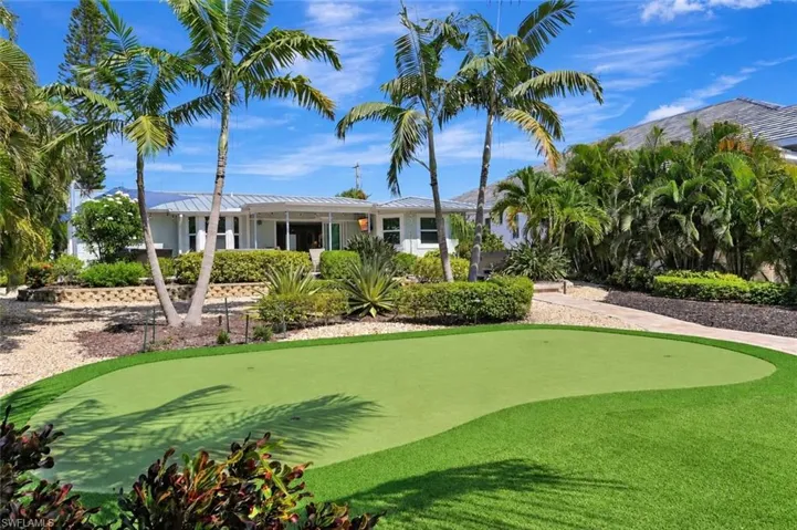 1540 Curlew Ave, Naples, Florida 34102