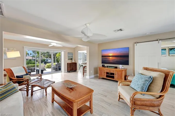1540 Curlew Ave, Naples, Florida 34102