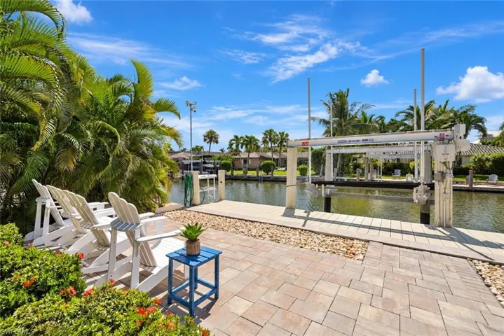 1540 Curlew Ave, Naples, Florida 34102