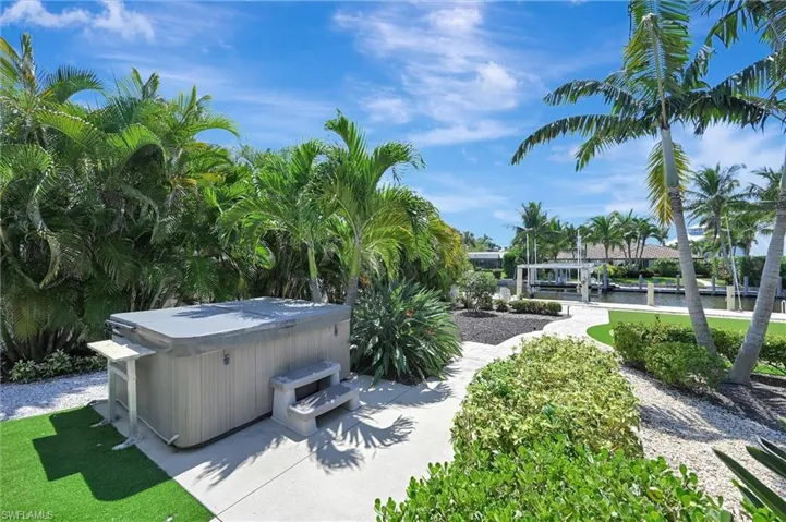 1540 Curlew Ave, Naples, Florida 34102