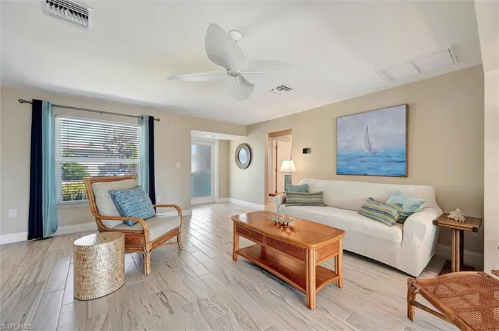 1540 Curlew Ave, Naples, Florida 34102
