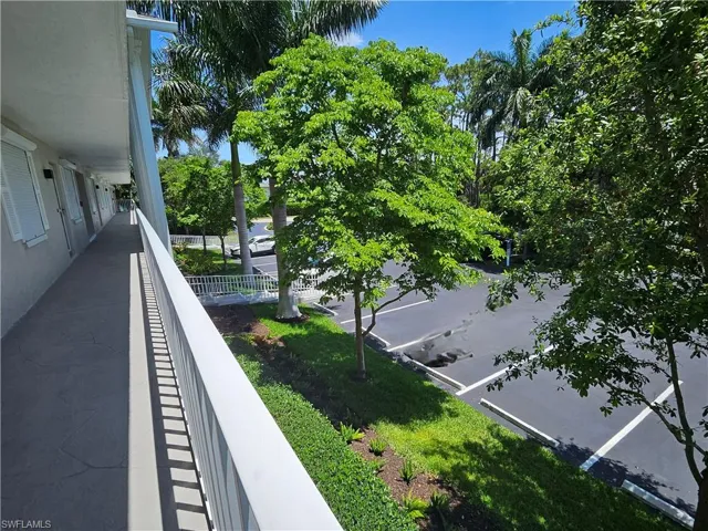 3001 Sandpiper Bay Cir B202, Naples, Florida 34112