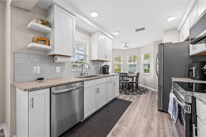 2021 Embarcadero Way, North Fort Myers, Florida 33917