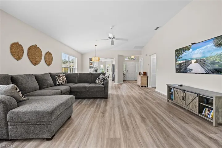 2021 Embarcadero Way, North Fort Myers, Florida 33917