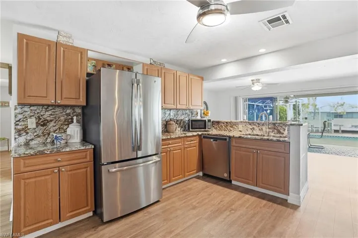 5125 Rutland Ct, Cape Coral, Florida 33904