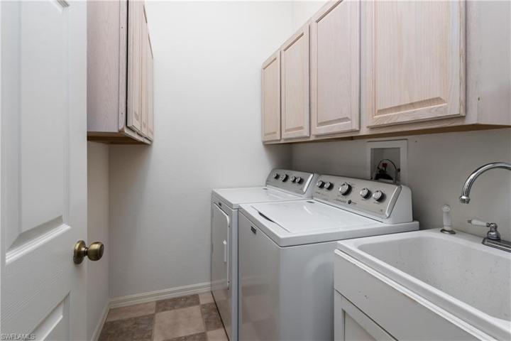 23447  Red Root  CT, Estero, FL 34134