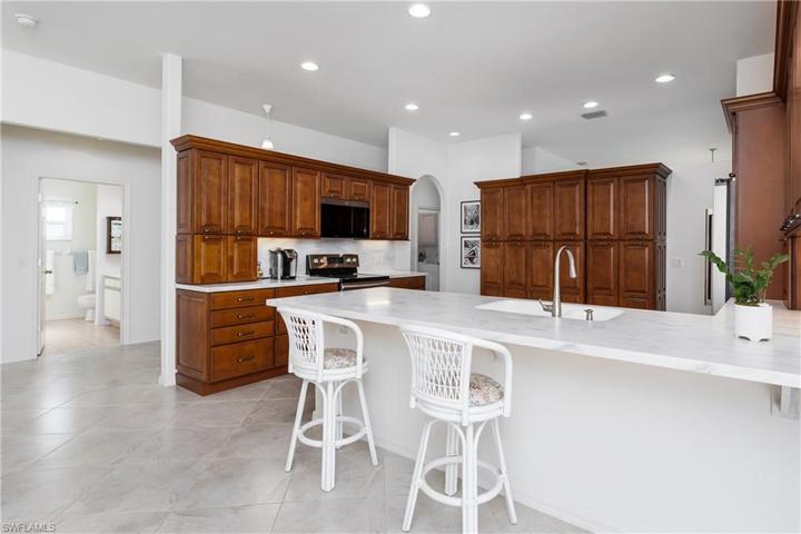 23447  Red Root  CT, Estero, FL 34134