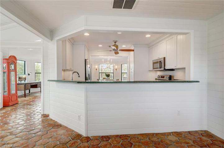 Breakfast Bar