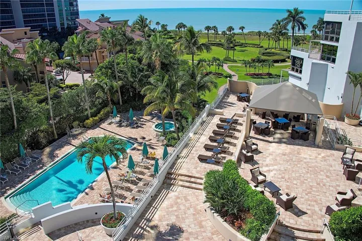 4751  Gulf Shore N BLVD, Naples, FL 34103