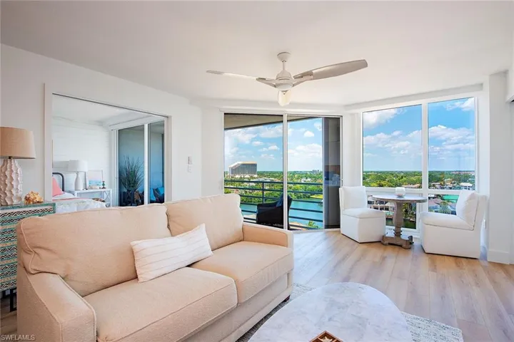 4751  Gulf Shore N BLVD, Naples, FL 34103