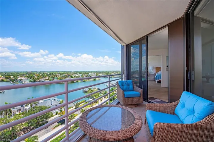 4751  Gulf Shore N BLVD, Naples, FL 34103