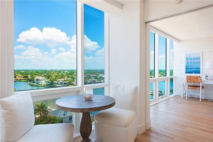 4751  Gulf Shore N BLVD, Naples, FL 34103