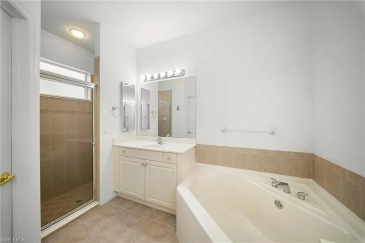 20552 Ardore Ln, Estero, Florida 33928