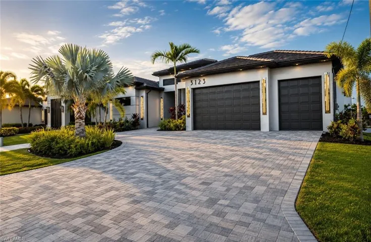 3123 Sw 29th Ave, Cape Coral, Florida 33914