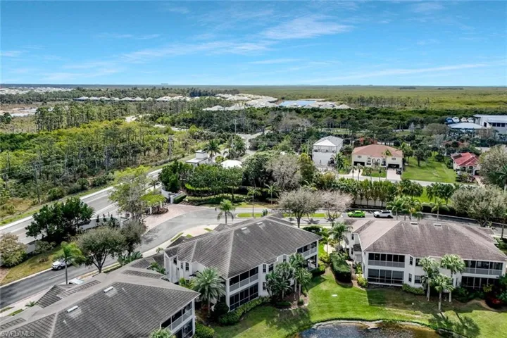 5095  Yacht Harbor  DR, Naples, FL 34112
