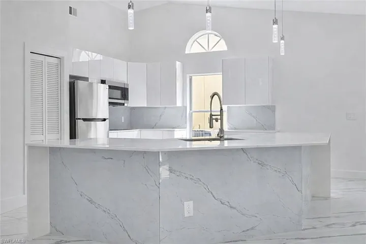 3832 Sabal Springs Blvd, North Fort Myers, Florida 33917