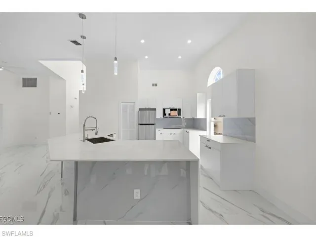 3832 Sabal Springs Blvd, North Fort Myers, Florida 33917