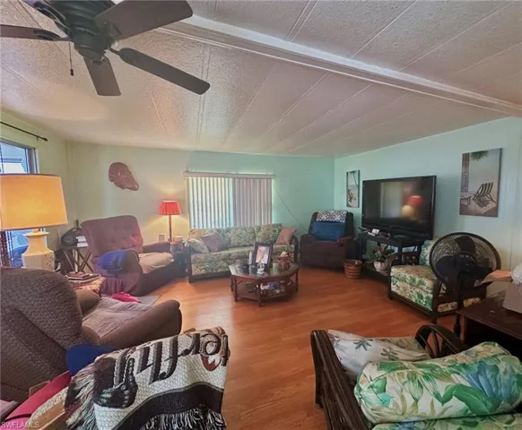 Spacious Living area
